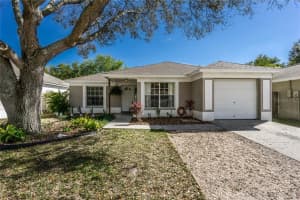 420 Benson St, Valrico, FL 33594, Sold 05/23/17