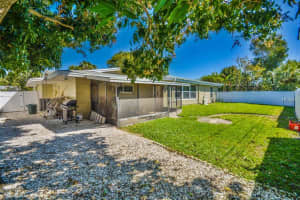 558 25th Ave SE, St. Petersburg, FL 33705, Sold 05/08/17