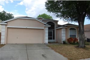305 Sonoma Dr, Valrico, FL 33594, Sold 05/12/17