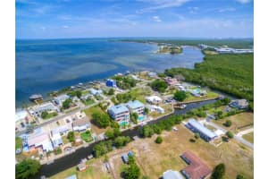 3511 W Shell Point Rd, Ruskin, FL 33570, Sold 07/05/17