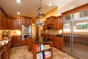 904 Golf Island Dr, Apollo Beach, FL 33572, Sold 07/18/17
