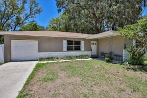 564 Robin Hill Cir, Brandon, FL 33510, Sold 08/09/17