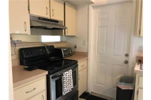 5626 Ashley Oaks Dr, Tampa, FL 33617, Sold 08/25/17