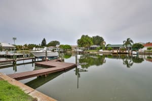 6315 Lake Sunrise Dr, Apollo Beach, FL 33572, Sold 09/26/17