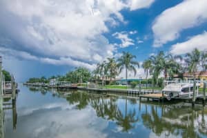 3938 Fontainebleau Dr, Tampa, FL 33634, Sold 11/03/17