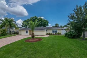 3938 Fontainebleau Dr, Tampa, FL 33634, Sold 11/03/17