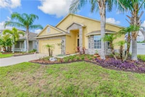8426 Canterbury Lake Blvd, Tampa, FL 33619, Sold 10/11/17