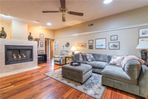 1727 Shady Leaf Dr, Valrico, FL 33596, Sold 08/16/17