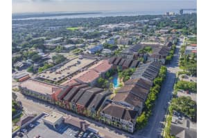 2402 W Azeele St, Tampa, FL 33609, Sold 11/17/17