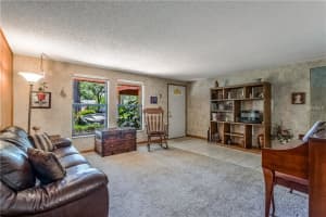 12613 Twisted Oak Dr, Tampa, FL 33624, Sold 09/28/17