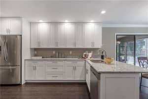 12520 Bronco Dr, Tampa, FL 33626, Sold 11/03/17