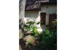 5641 Ashley Oaks Dr, Tampa, FL 33617, Sold 12/27/17