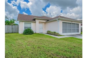 2031 Sarah Louise Dr, Brandon, FL 33510, Sold 08/22/17