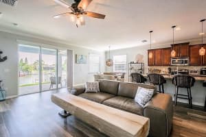 6403 Grenada Island Ave, Apollo Beach, FL 33572, Sold 09/25/17