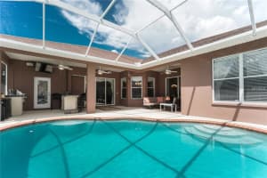 506 Royal Wood Ct, Valrico, FL 33594, Sold 09/21/17