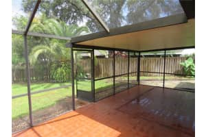 12320 Hidden Brook Dr, Tampa, FL 33624, Sold 09/29/17