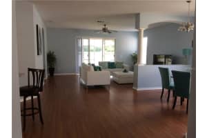 8411 Canterbury Lake Blvd, Tampa, FL 33619, Sold 11/20/17