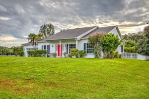 819 128th St NE, Bradenton, FL 34212, Sold 10/27/17