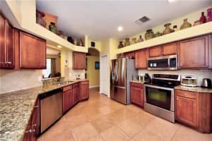 8222 Canterbury Lake Blvd, Tampa, FL 33619, Sold 10/31/17