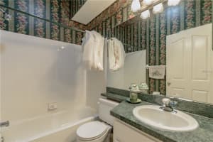 6616 Long Bay Ln, Tampa, FL 33615, Sold 12/23/17