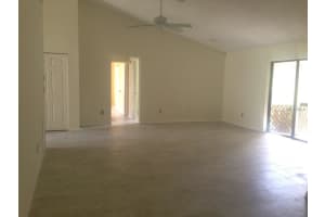 5610 35th Ct E, Bradenton, FL 34203, Sold 03/14/18