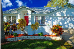 135 W Socrum Loop Rd, Lakeland, FL 33809, Sold 12/04/17