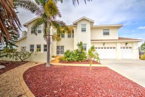 6649 Dolphin Cove Dr, Apollo Beach, FL 33572, Sold 03/19/18