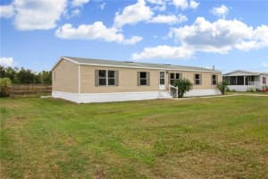 318 Thornhill Estates Ct, Winter Haven, FL 33880, Sold 12/14/17