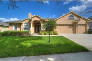 607 Citrus Wood Ln, Valrico, FL 33594, Sold 07/10/18