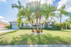 922 Golf Island Dr, Apollo Beach, FL 33572, Sold 03/29/18