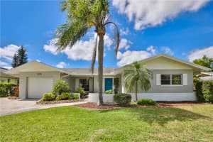 2370 Middlecoff Dr, Dunedin, FL 34698, Sold 05/10/18