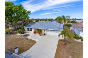 6324 Balboa Ln, Apollo Beach, FL 33572, Sold 08/03/18