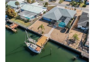 6308 Wisteria Ln, Apollo Beach, FL 33572, Sold 05/29/18