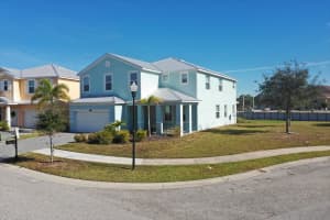 449 Bahama Grande Blvd, Apollo Beach, FL 33572, Sold 12/13/21