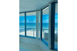 1520 Gulf Blvd, Clearwater, FL 33767, Sold 02/02/21