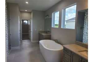 5116 Lake Toscana Dr, Wimauma, FL 33598, Sold 06/30/22