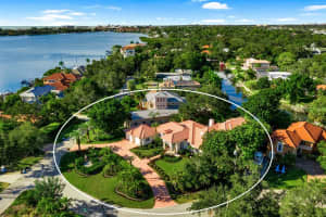 1707 CARIBBEAN DR, SARASOTA, FL 34231 Sold 11/07/22