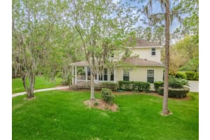 5913 Flatwoods Manor Cir, Lithia, FL 33547, Sold 10/07/21