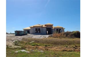 5221 LAKE SIENA DR, WIMAUMA, FL 33598 Sold 09/15/22