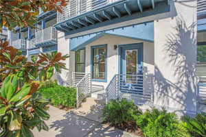 946 HIGHLAND AVE #60, DUNEDIN, FL 34698 Sold 03/01/23