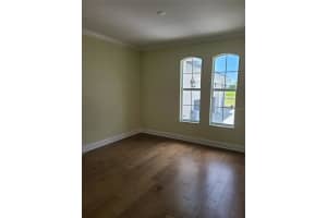 5329 SAN REMO CIR, WIMAUMA, FL 33598 Sold 07/07/22