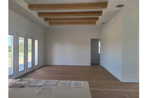 5110 LAKE TOSCANA DR, WIMAUMA, FL 33598 Sold 08/15/22