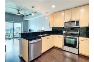 777 N Ashley Dr, Tampa, FL 33602, Sold 12/01/21
