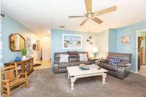 205 Elliot Ave, Sarasota, FL 34232, Sold 10/01/21