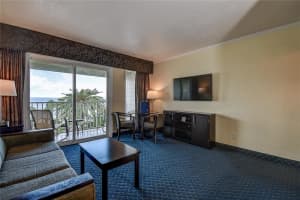 2506 N Rocky Point Dr, Tampa, FL 33607, Sold 10/15/21