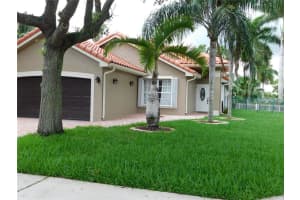12490 SW 7th Pl, Davie, FL 33325, Sold 10/25/21