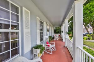 947 Bunker View Dr, Apollo Beach, FL 33572, Sold 11/08/21