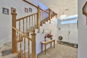 947 Bunker View Dr, Apollo Beach, FL 33572, Sold 11/08/21