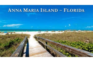 1107 Gulf Dr S, Bradenton Beach, FL 34217, Sold 03/10/22