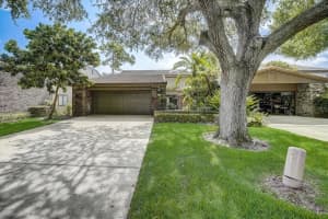 135 Woden Way, Winter Haven, FL 33884, Sold 02/28/22
